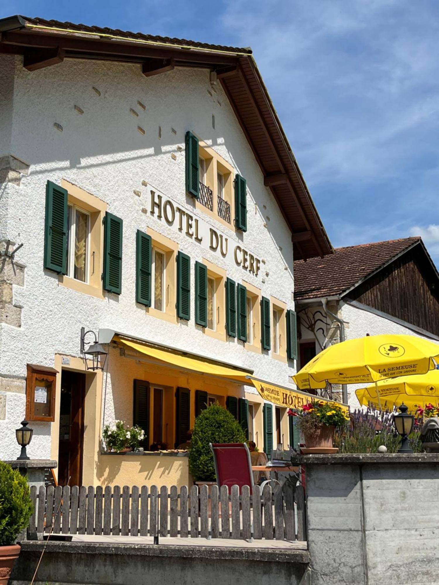 Hotel Du Cerf Soubey Eksteriør bilde